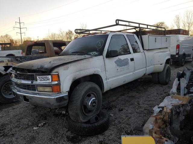 CHEVROLET GMT-400 K3 1995 white club cab diesel 1GCHK39F4SE167537 photo #1