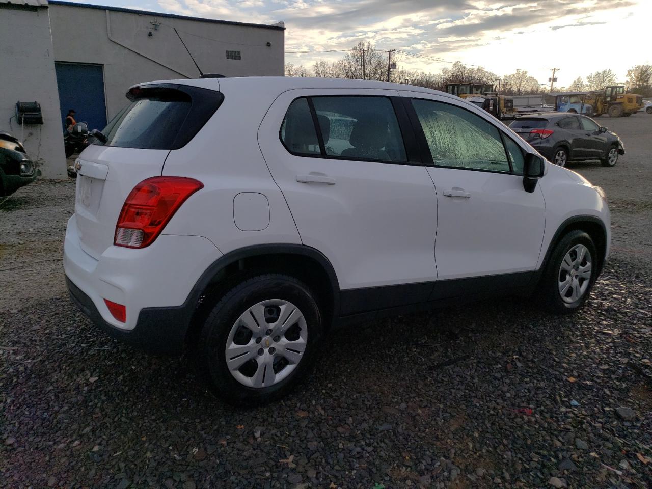 Lot #3004184974 2017 CHEVROLET TRAX LS