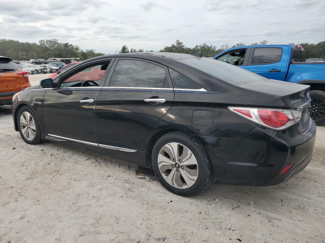 Lot #2991308100 2013 HYUNDAI SONATA HYB