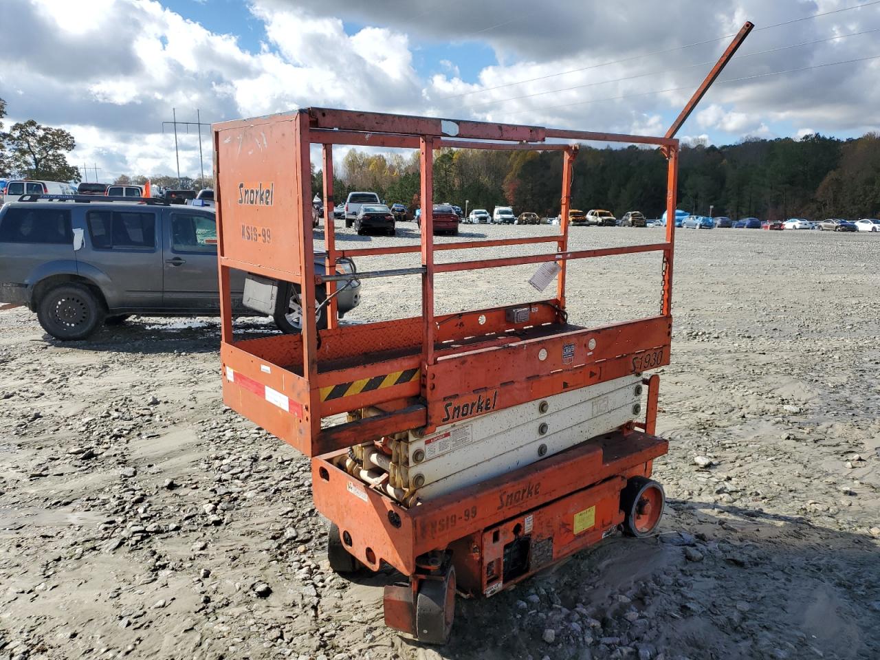 Lot #3030486470 2019 OTHER SCISORLIFT