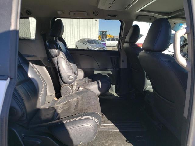 2016 TOYOTA SIENNA SE 5TDXK3DC5GS734980