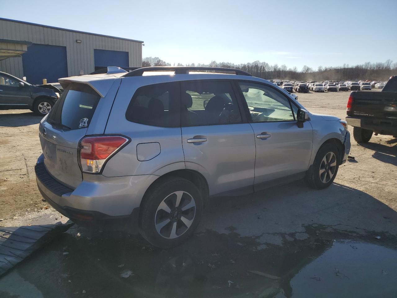 Lot #2994093579 2018 SUBARU FORESTER 2