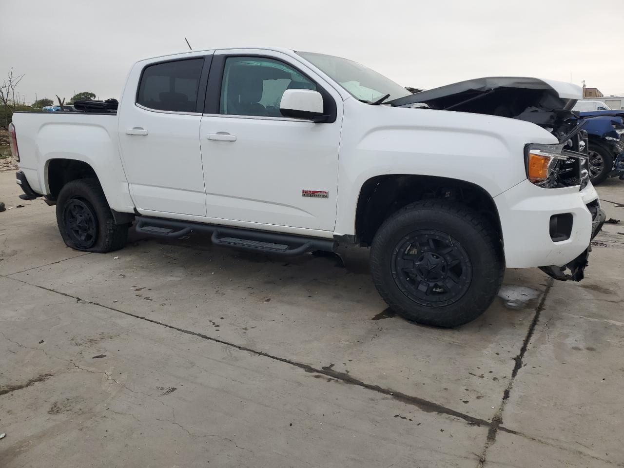 Lot #3020996215 2017 GMC CANYON SLE