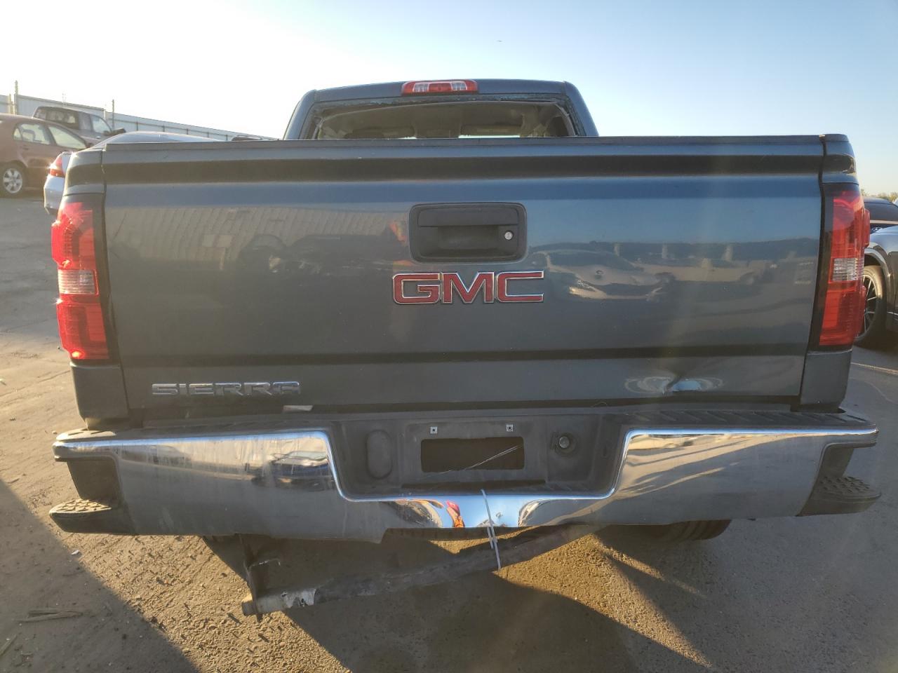 Lot #2994068294 2014 GMC SIERRA C15