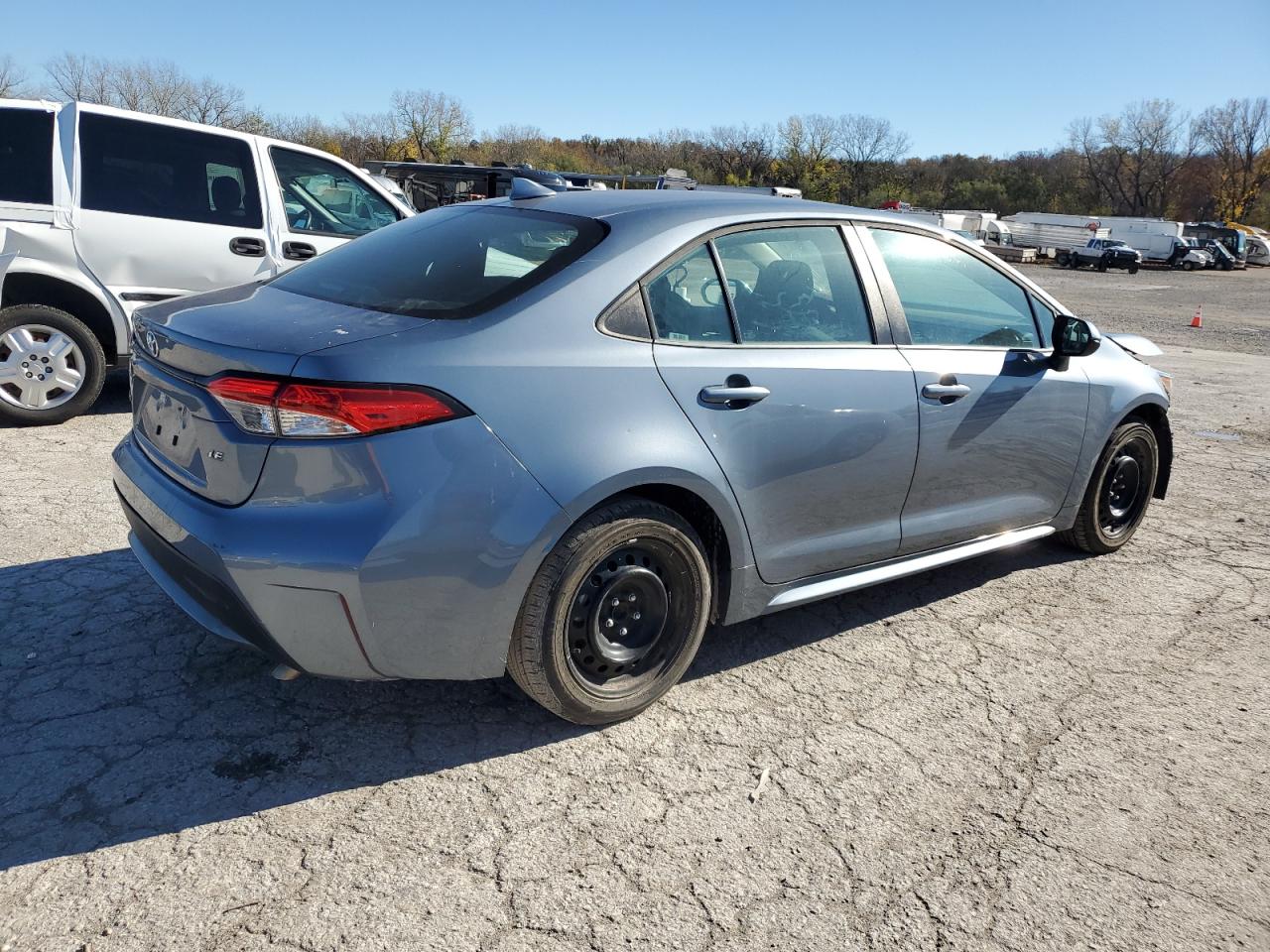 Lot #2988712433 2020 TOYOTA COROLLA LE