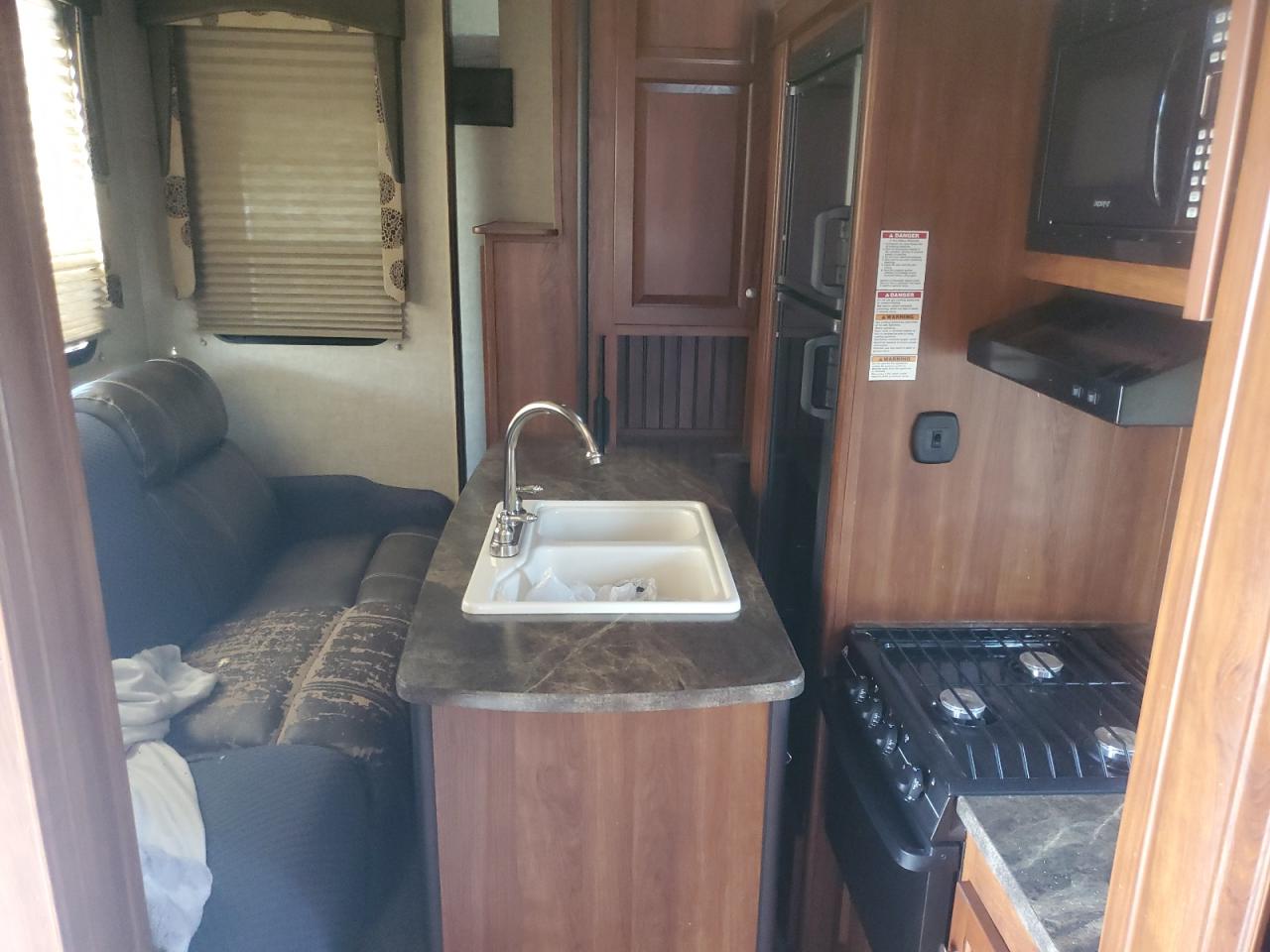 Lot #3025210639 2015 KEYSTONE CAMPER