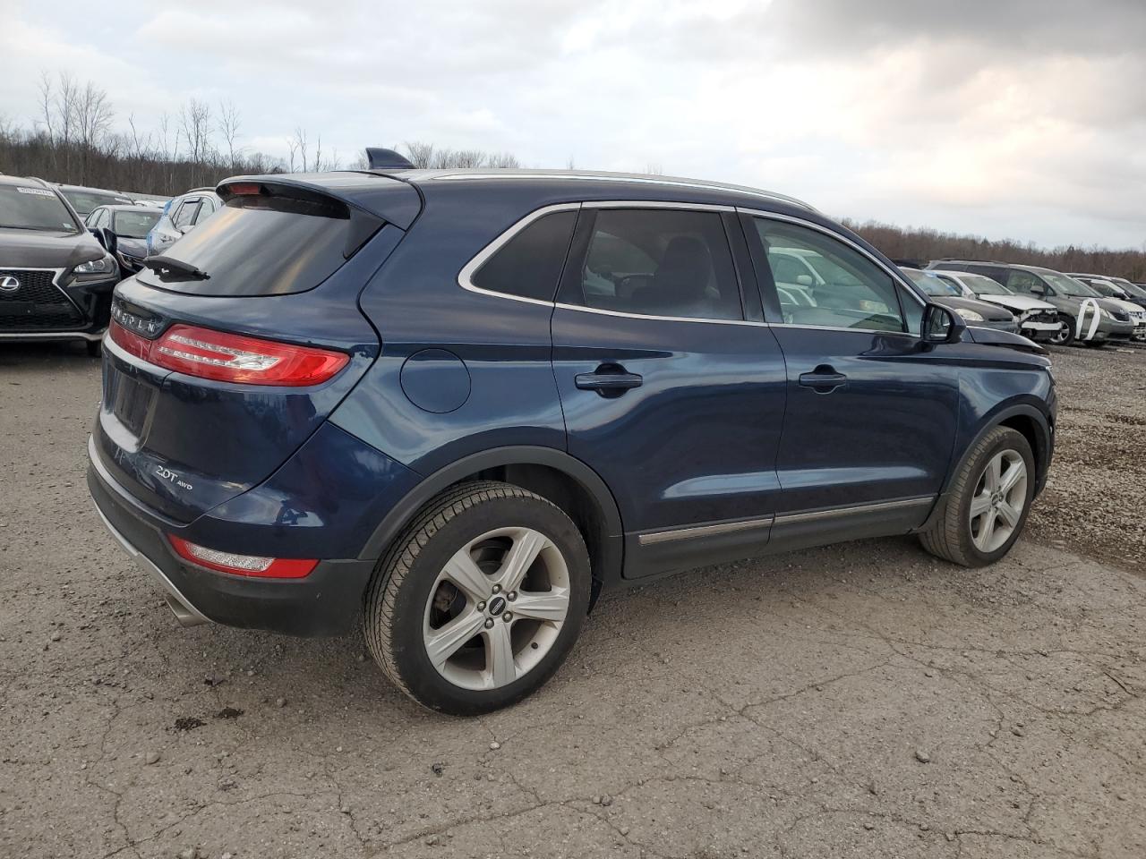 Lot #3033388889 2017 LINCOLN MKC PREMIE