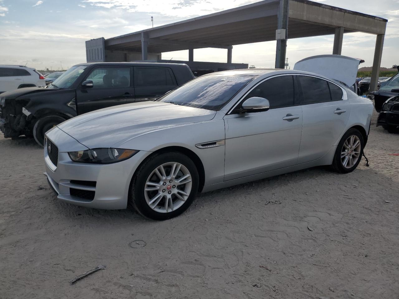 Lot #2994138339 2017 JAGUAR XE PREMIUM