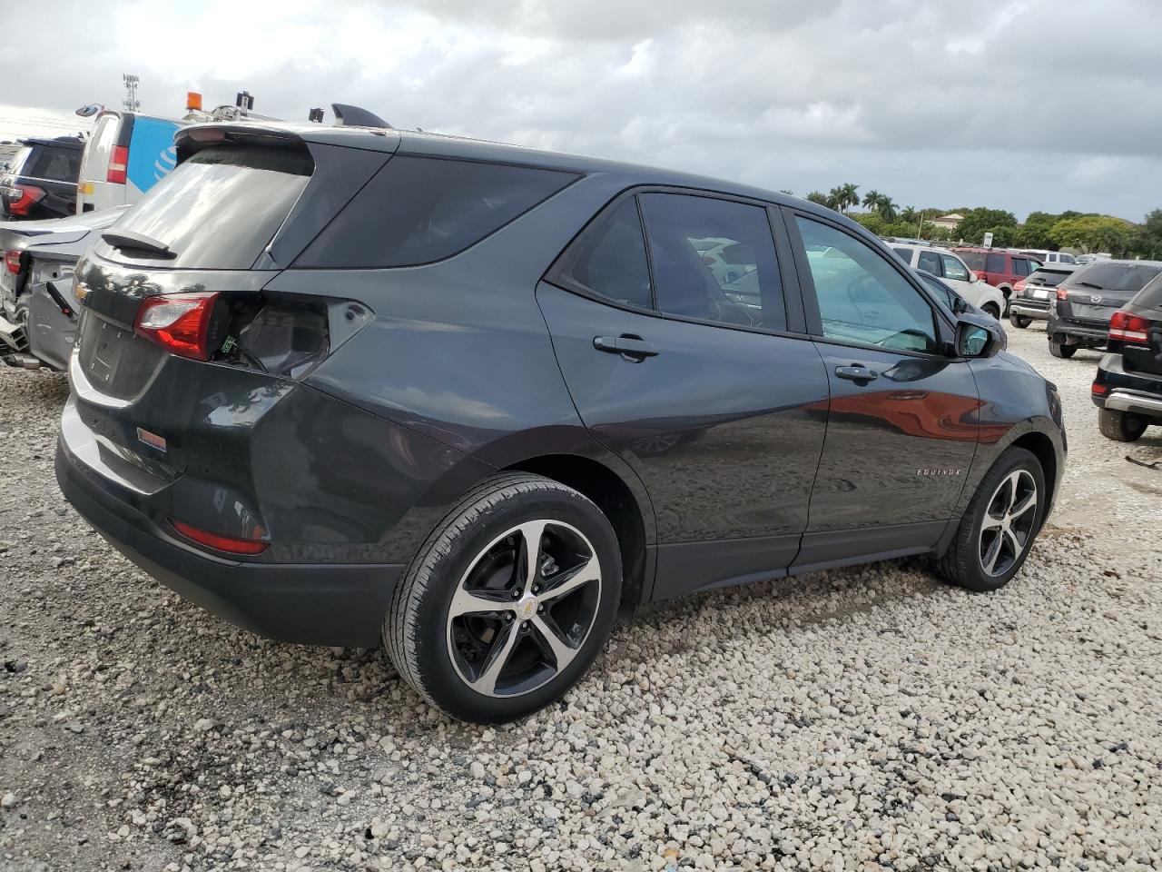 Lot #2996566549 2020 CHEVROLET EQUINOX LS