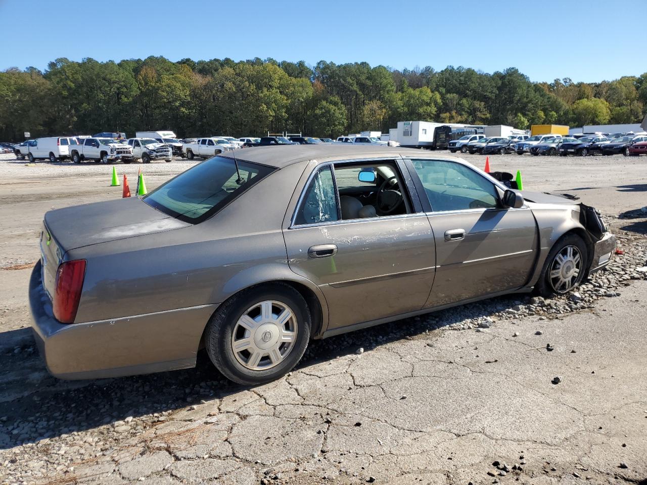 Lot #3009114455 2003 CADILLAC DEVILLE