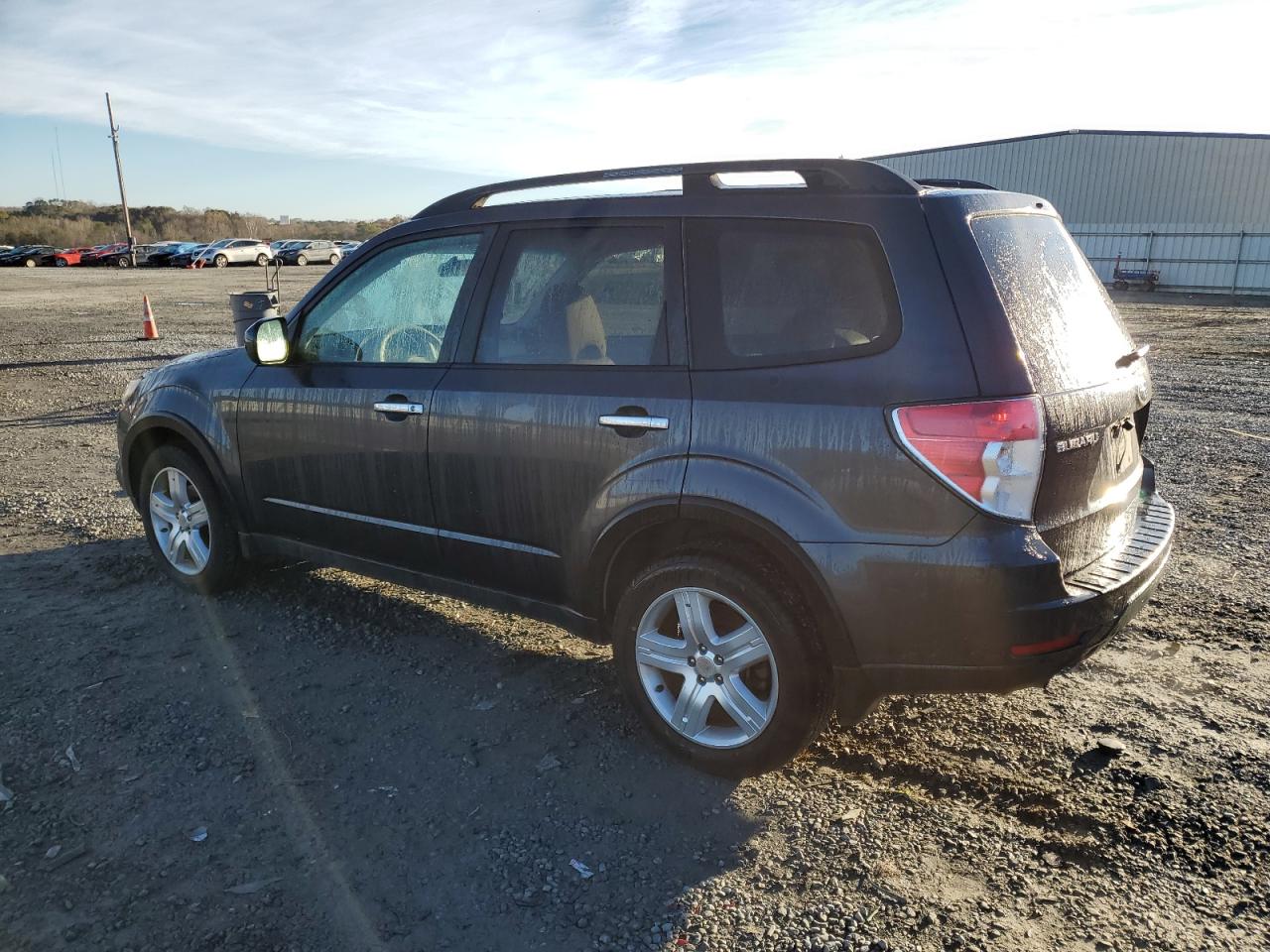 Lot #3003851419 2009 SUBARU FORESTER 2