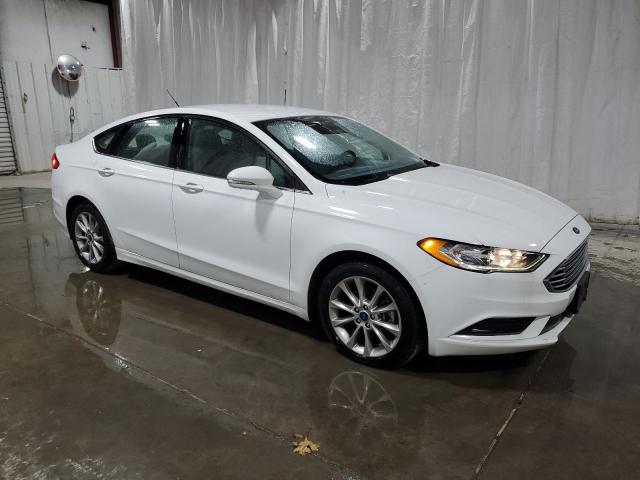 VIN 3FA6P0H76HR384214 2017 Ford Fusion, SE no.4