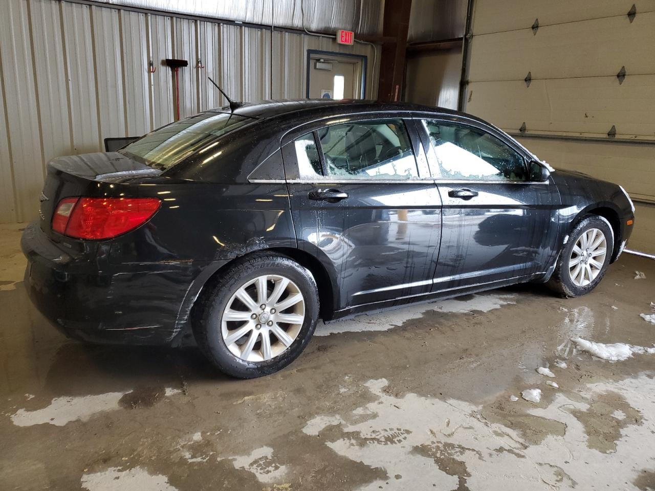 Lot #3029707111 2010 CHRYSLER SEBRING LI