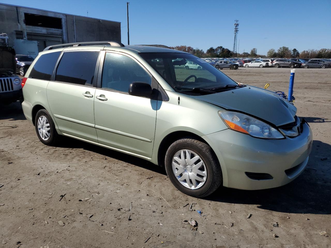 Lot #2974062291 2009 TOYOTA SIENNA CE