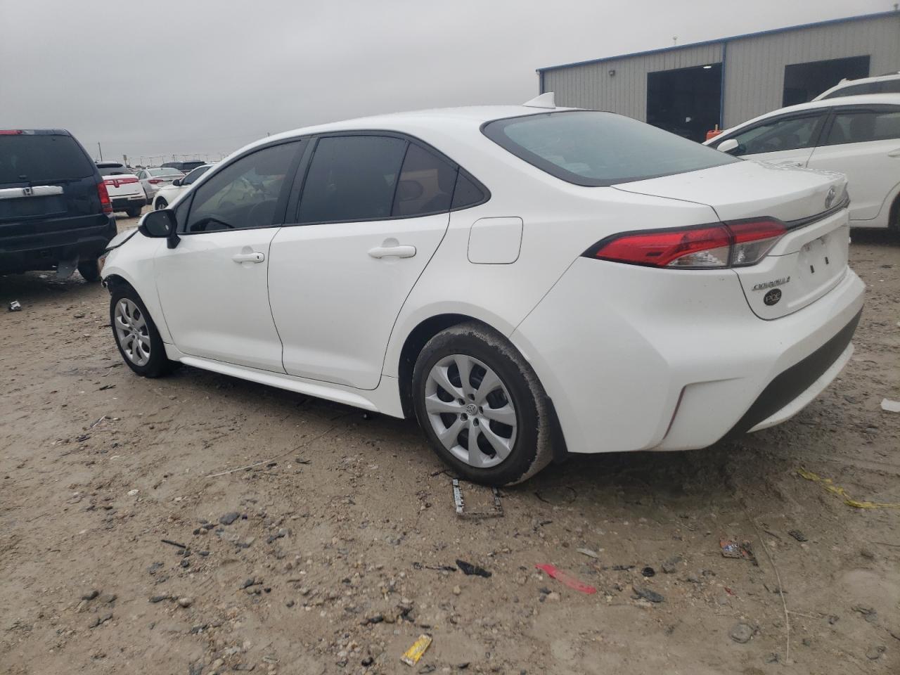 Lot #2972583947 2021 TOYOTA COROLLA LE