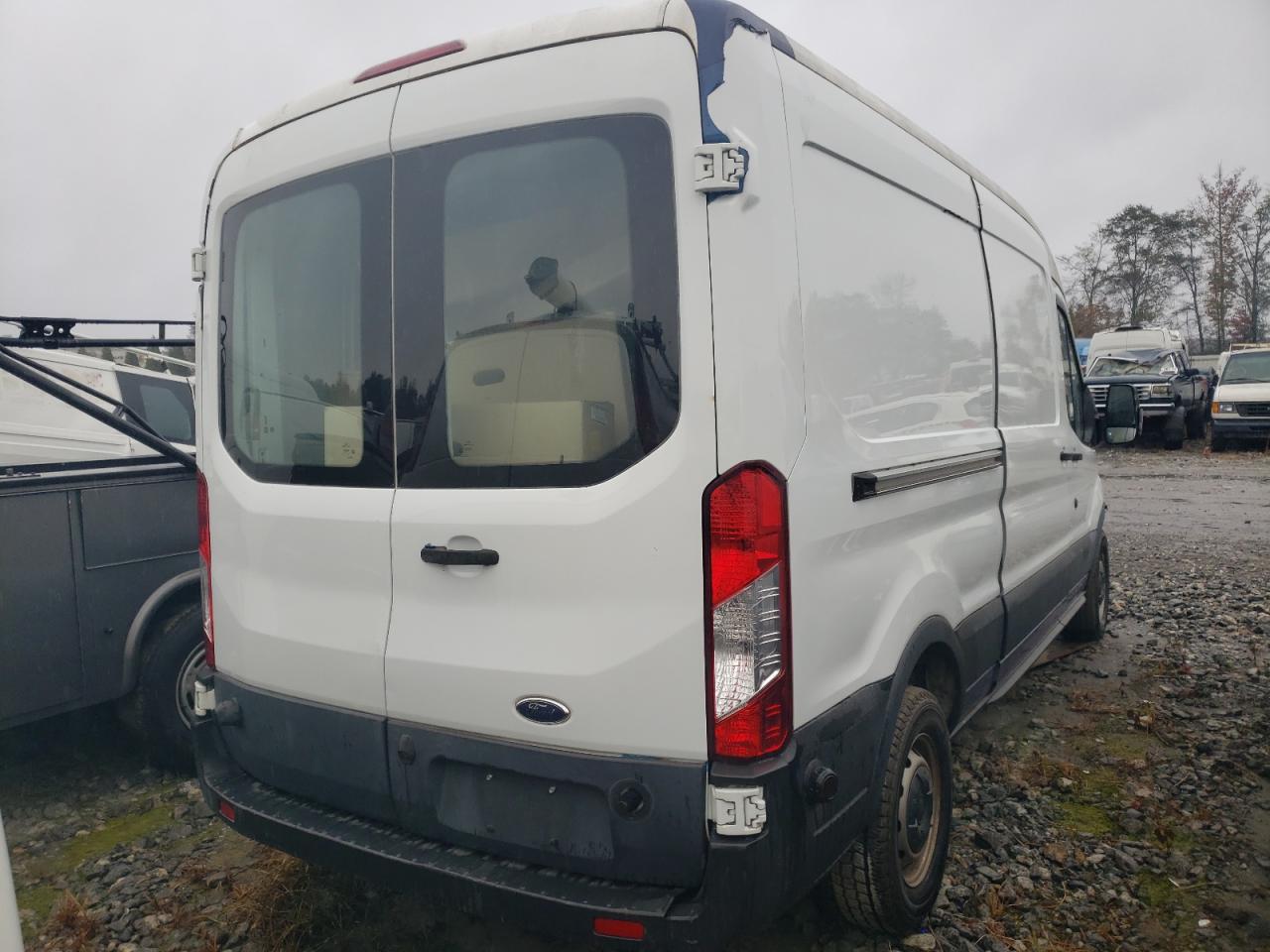 Lot #2979436585 2017 FORD TRANSIT T-