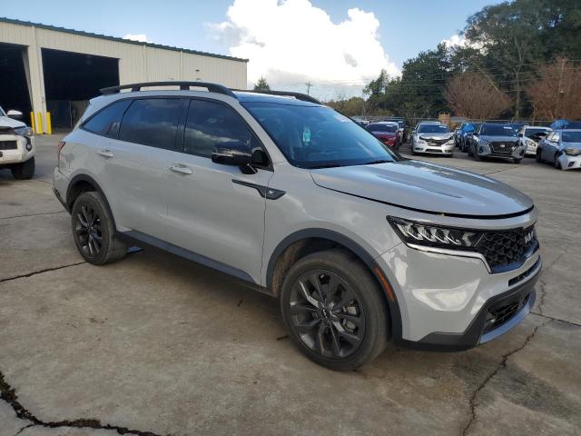 2022 KIA SORENTO EX - 5XYRHDLF0NG080621
