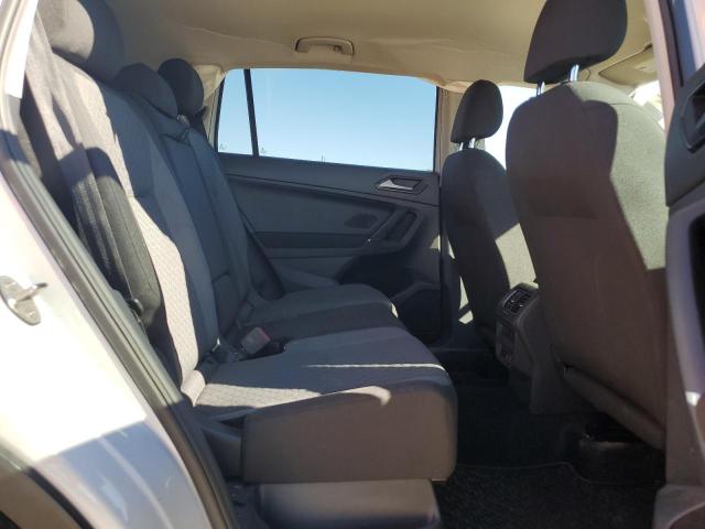 2018 VOLKSWAGEN TIGUAN S - 3VV0B7AX5JM018010