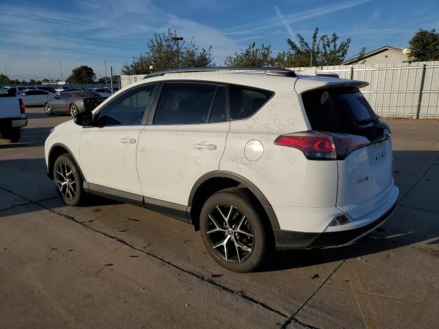 2018 TOYOTA RAV4 SE - JTMNFREV3JJ737590