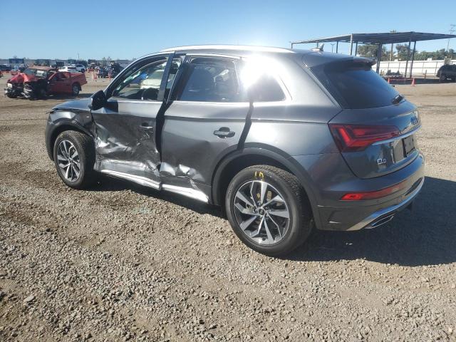 AUDI Q5 PREMIUM 2023 gray  gas WA1EAAFY6P2181152 photo #3