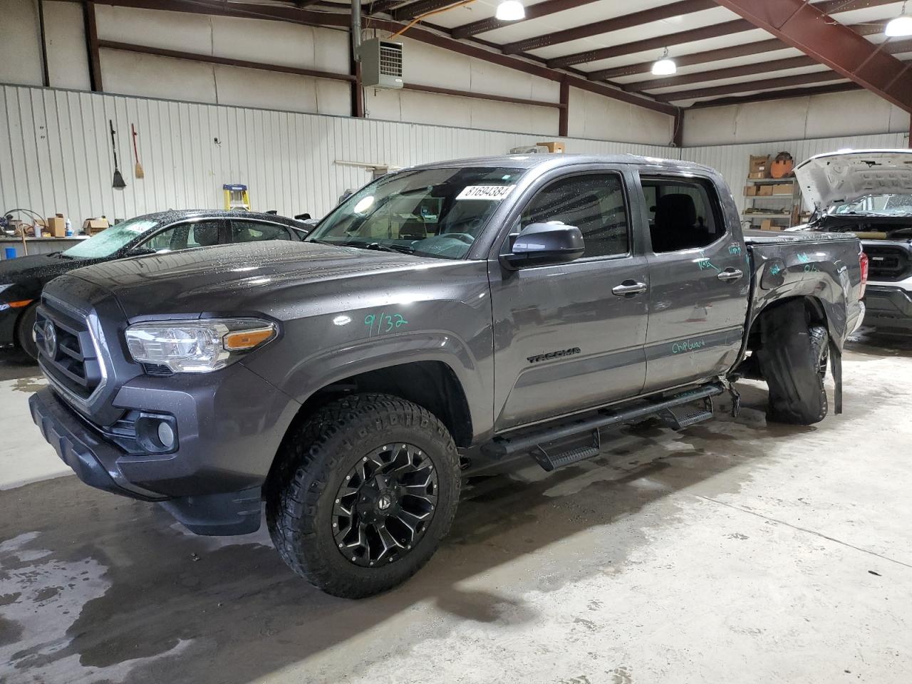  Salvage Toyota Tacoma