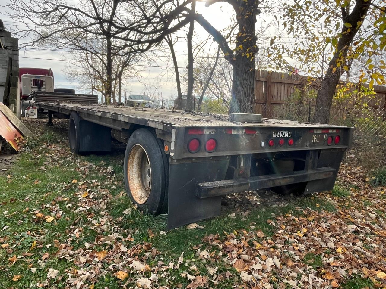 Lot #2991360346 2000 BROWN TRAILER OTHER