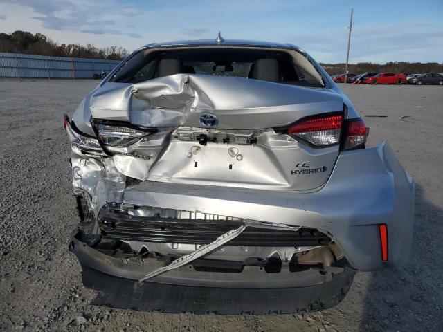 2024 TOYOTA COROLLA LE - JTDBCMFE2R3043051
