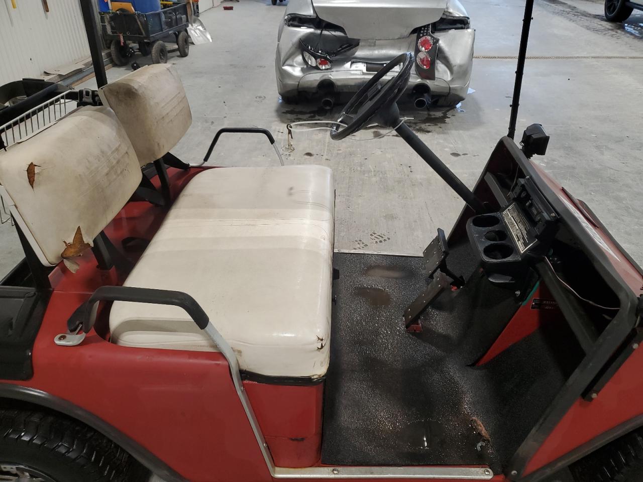 Lot #3008588969 1986 EZGO GOLF CART