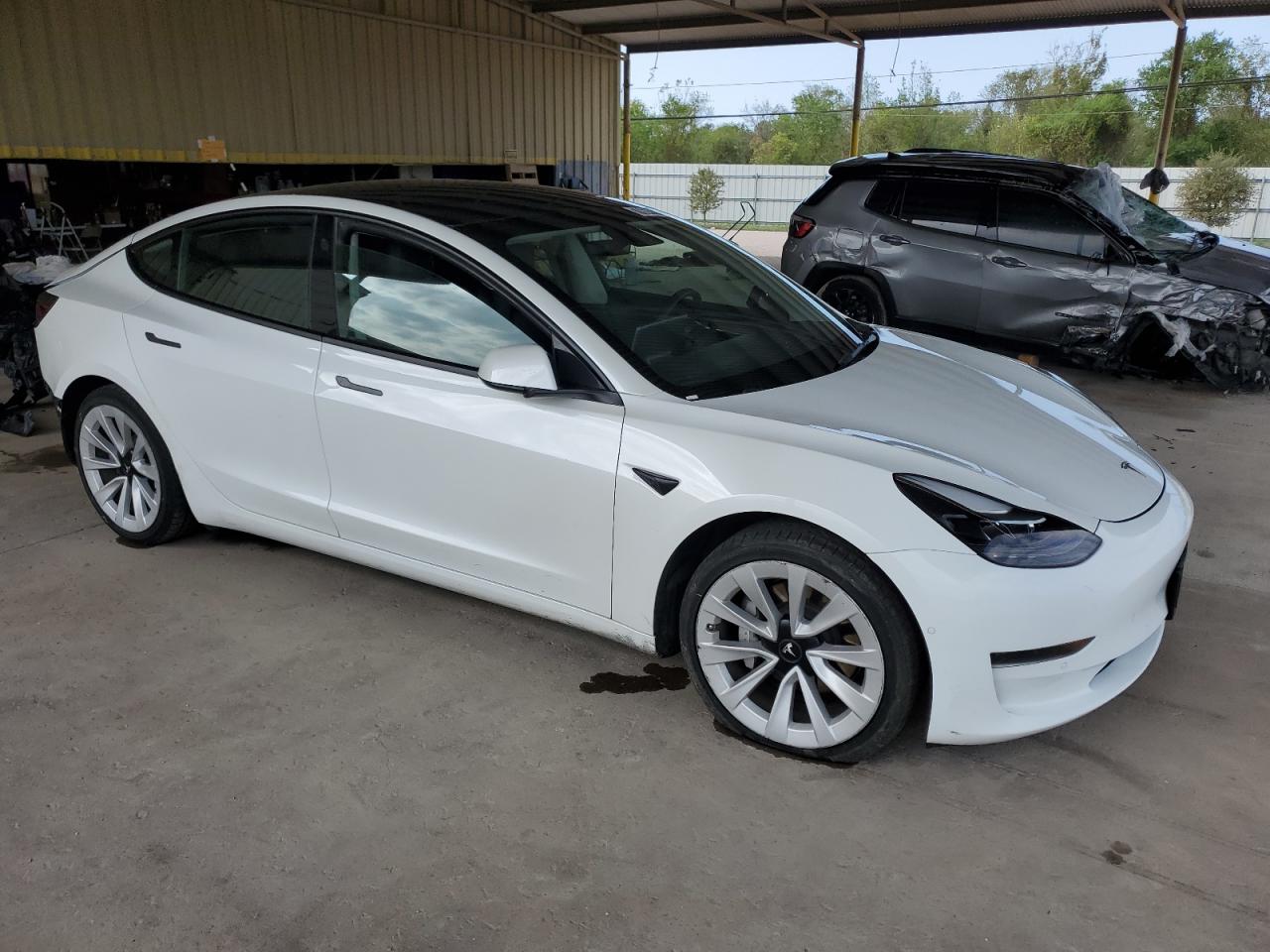 Lot #2986453007 2022 TESLA MODEL 3