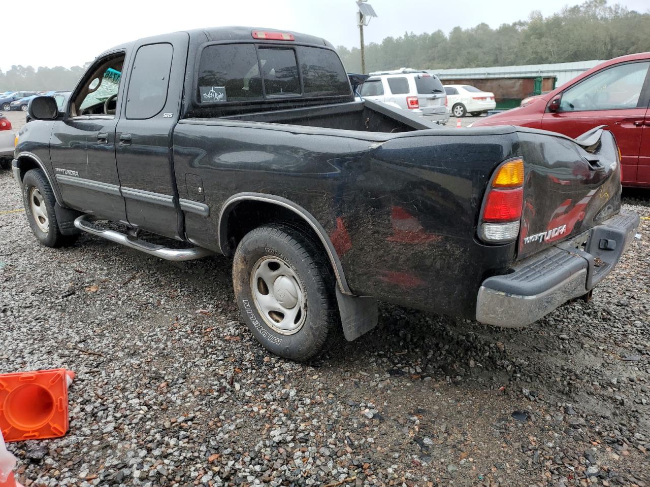 Lot #2962635953 2002 TOYOTA TUNDRA ACC