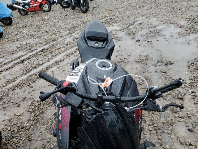 2018 SUZUKI GSX-S750 M - JS1C533D3J2100639
