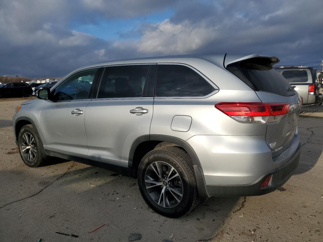 Lot #3033286825 2019 TOYOTA HIGHLANDER