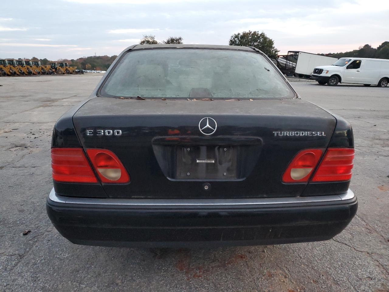 Lot #3024354530 1998 MERCEDES-BENZ E 300TD