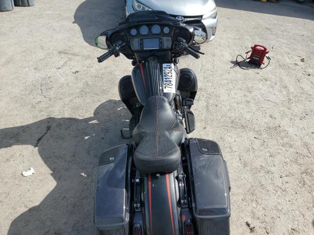 2018 HARLEY-DAVIDSON FLHXSE CVO 1HD1PXL10JB960789