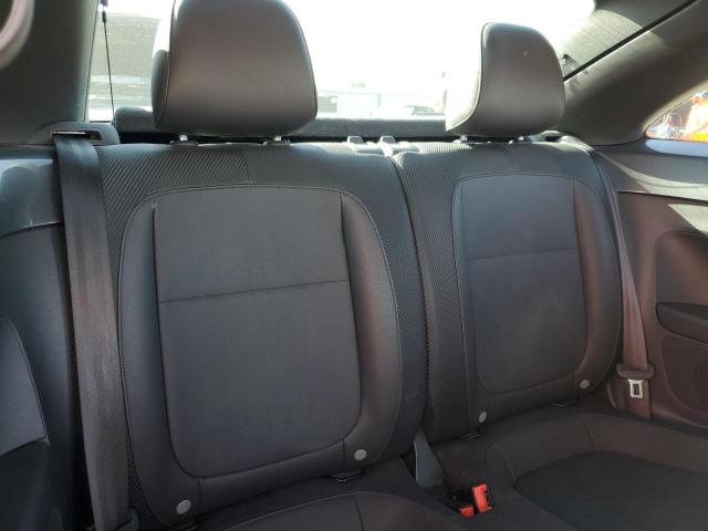 2016 VOLKSWAGEN BEETLE SE 3VWJ07AT8GM614109
