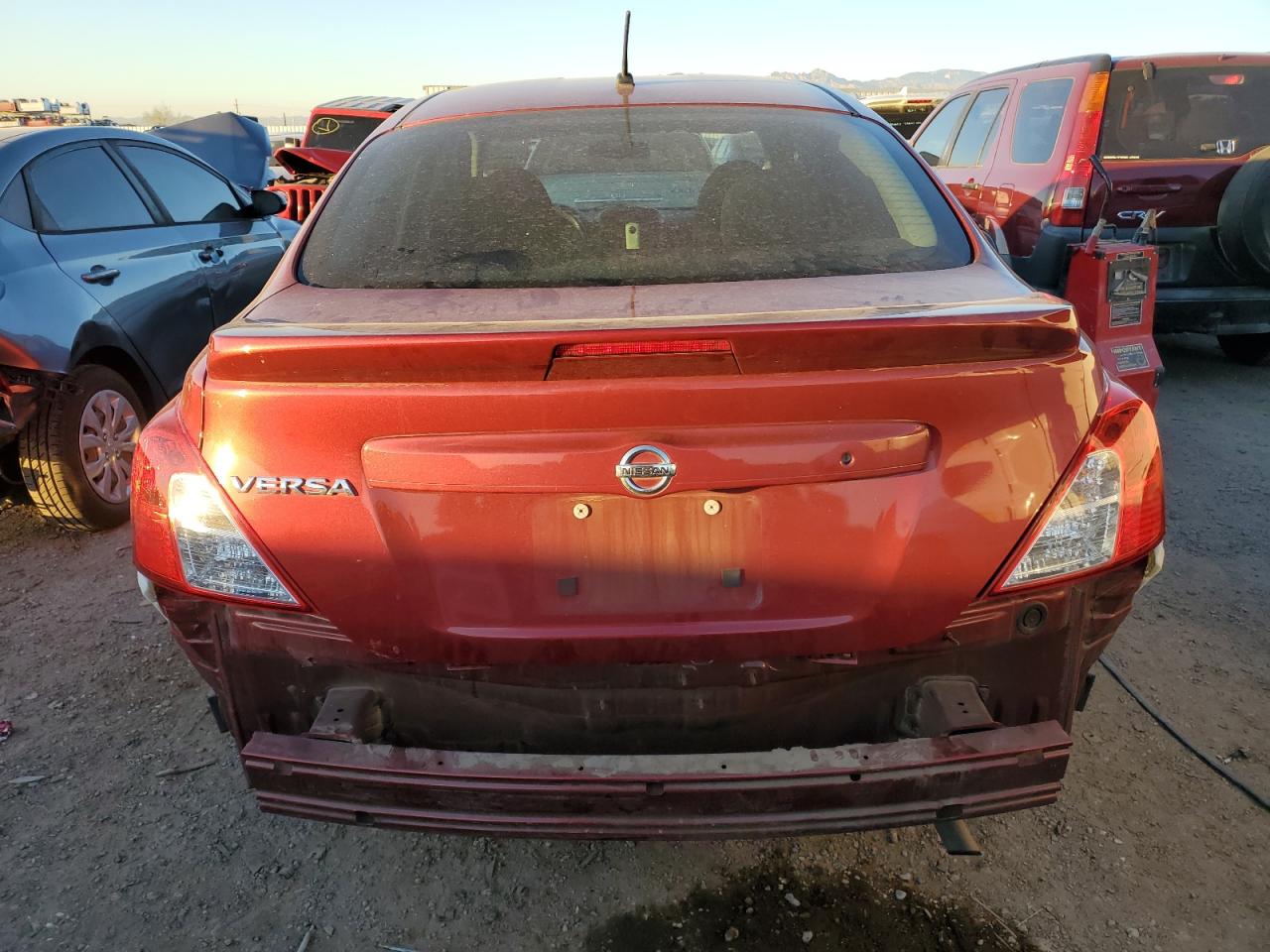 Lot #3026218259 2018 NISSAN VERSA