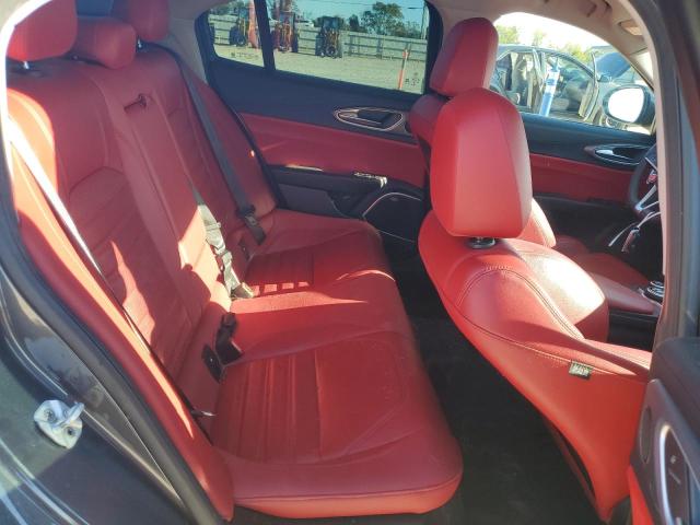 2018 ALFA ROMEO GIULIA TI - ZARFAECN8J7580740