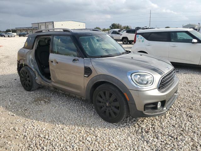 VIN WMZYS7C37J3F44428 2018 MINI COOPER no.4