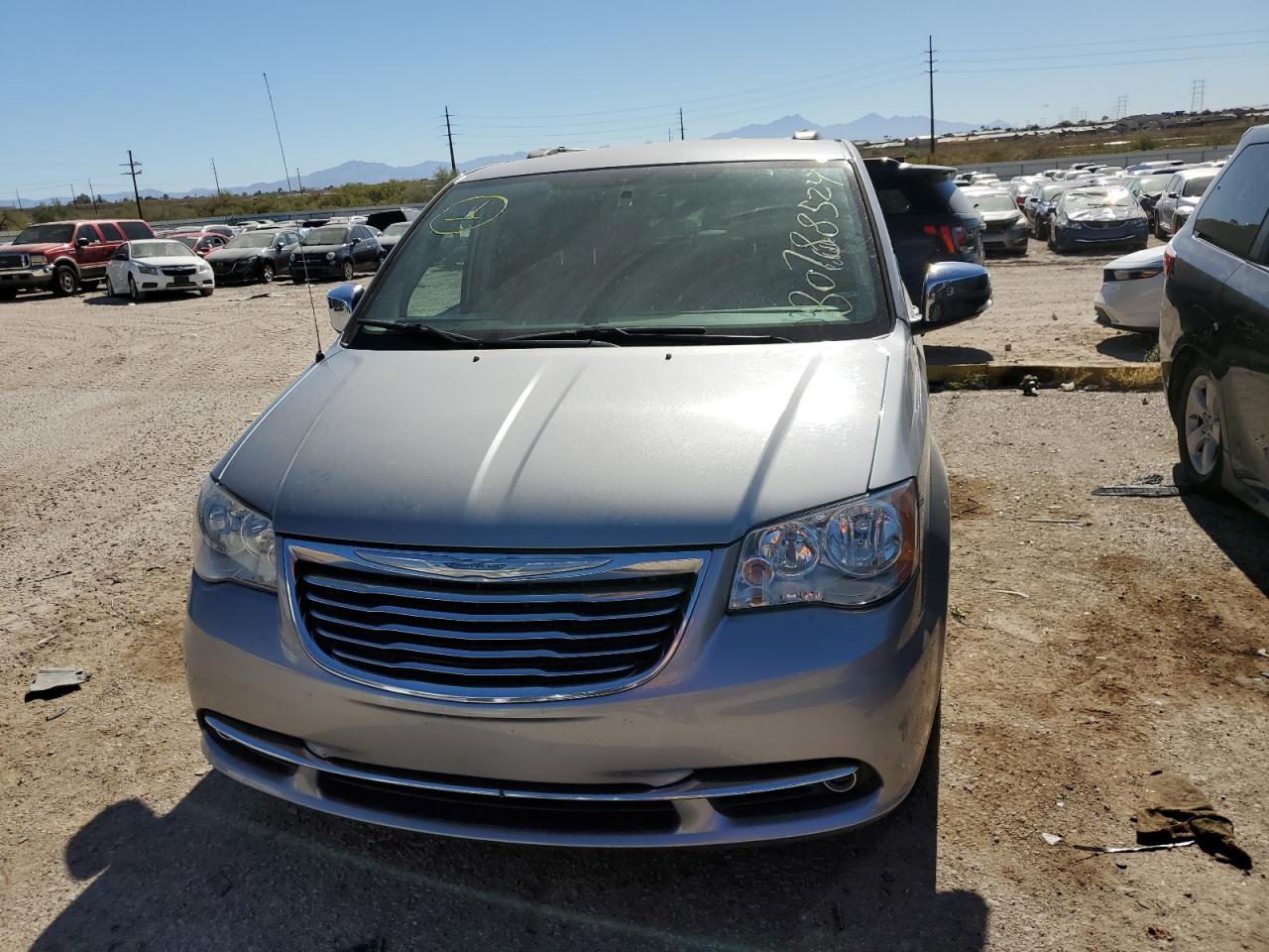 Lot #2993354852 2015 CHRYSLER TOWN & COU