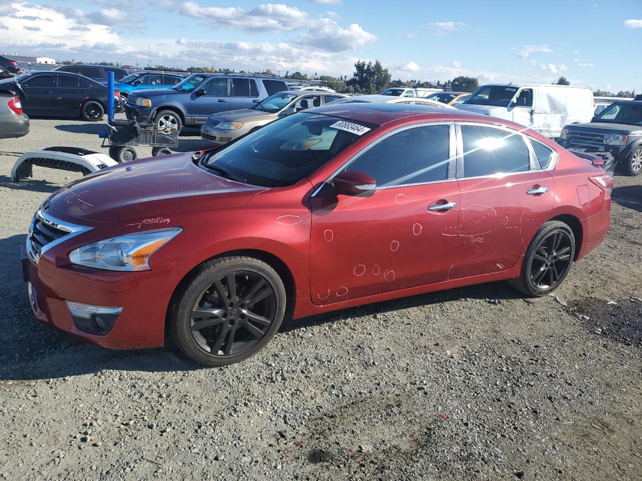  Salvage Nissan Altima