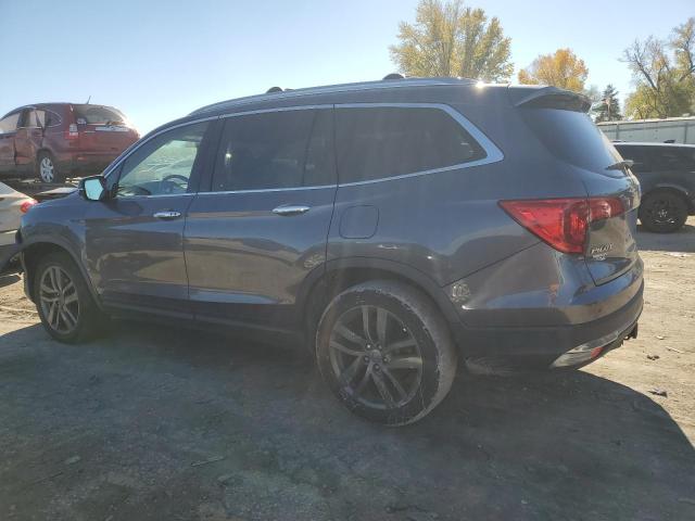 2017 HONDA PILOT TOUR - 5FNYF6H92HB073620