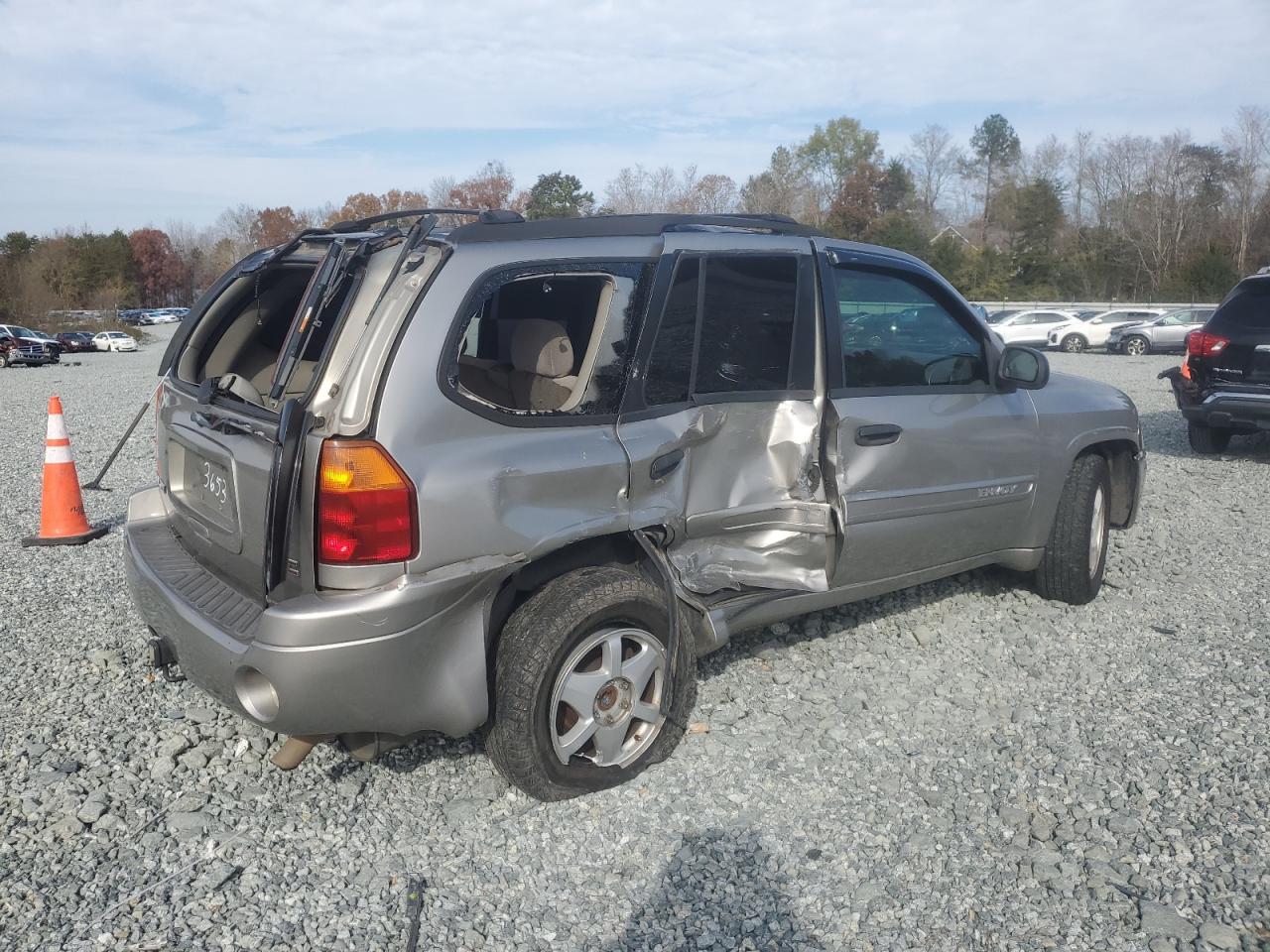 Lot #3029687081 2002 GMC ENVOY