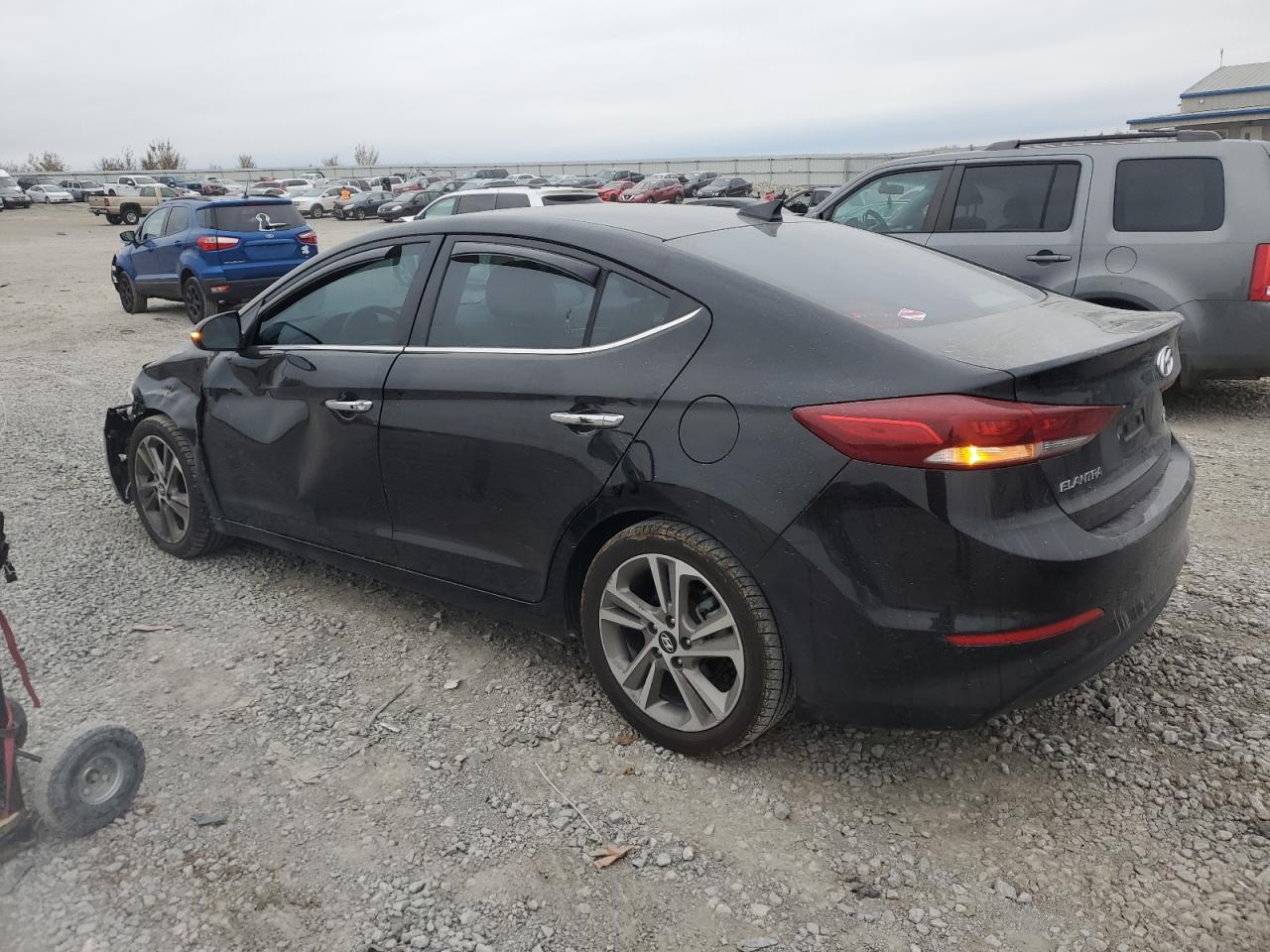 Lot #3006769201 2017 HYUNDAI ELANTRA SE