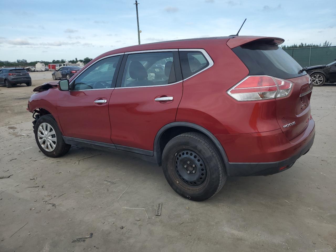 Lot #2994203343 2015 NISSAN ROGUE S