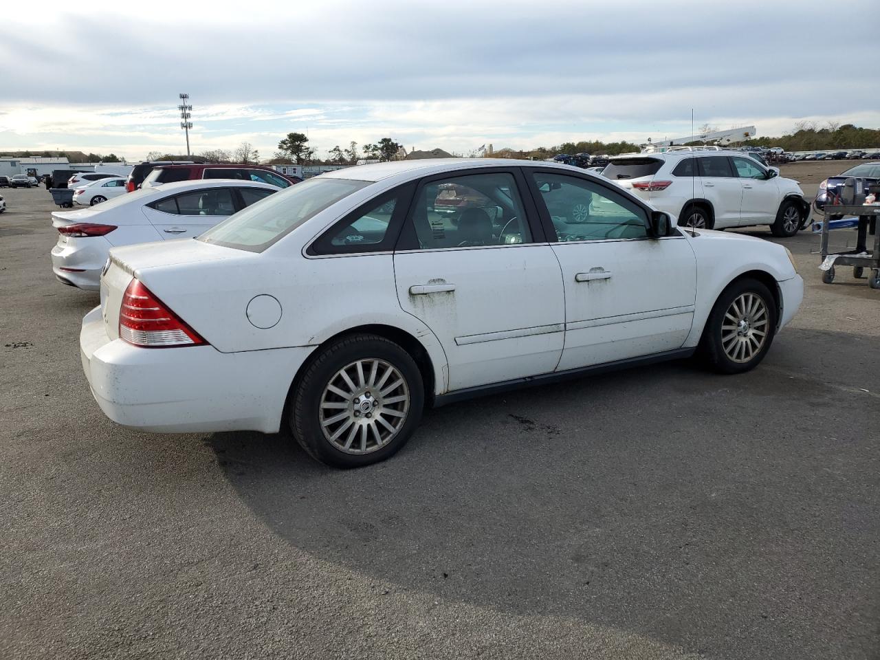 Lot #2986707225 2005 MERCURY MONTEGO PR