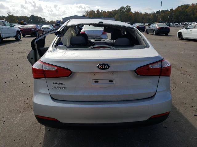 2016 KIA FORTE LX - KNAFK4A63G5612962