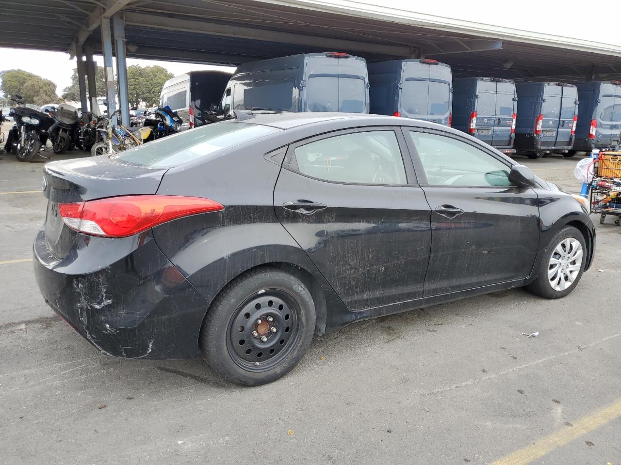 Lot #3022723338 2013 HYUNDAI ELANTRA GL