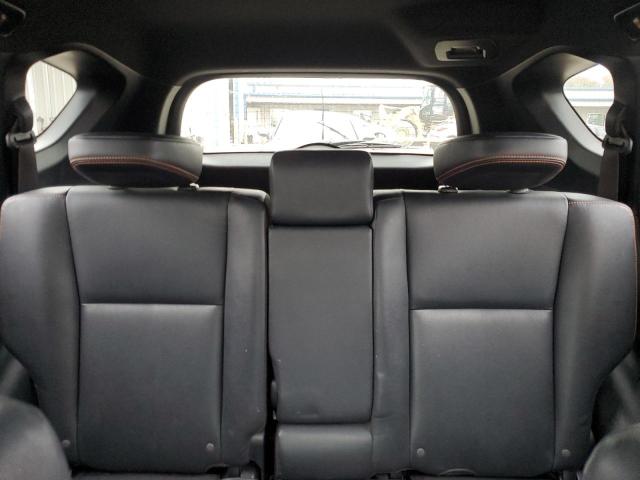2017 TOYOTA RAV4 SE - JTMJFREV9HJ705896