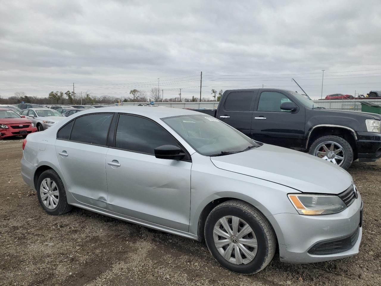 Lot #3008735108 2011 VOLKSWAGEN JETTA BASE