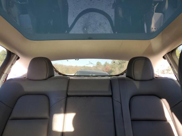 2022 TESLA MODEL Y - 7SAYGAEE6NF378392